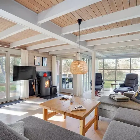 Feriehus Tine - 2-3km From The Sea By Interhome *